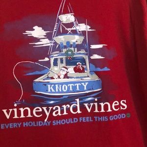 Vineyard Vines Christmas tee